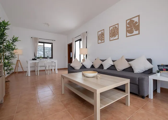 Casa Rosa بلايا بلانكا