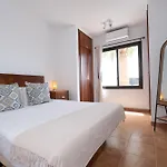 Hébergement de vacances Casa Rosa *